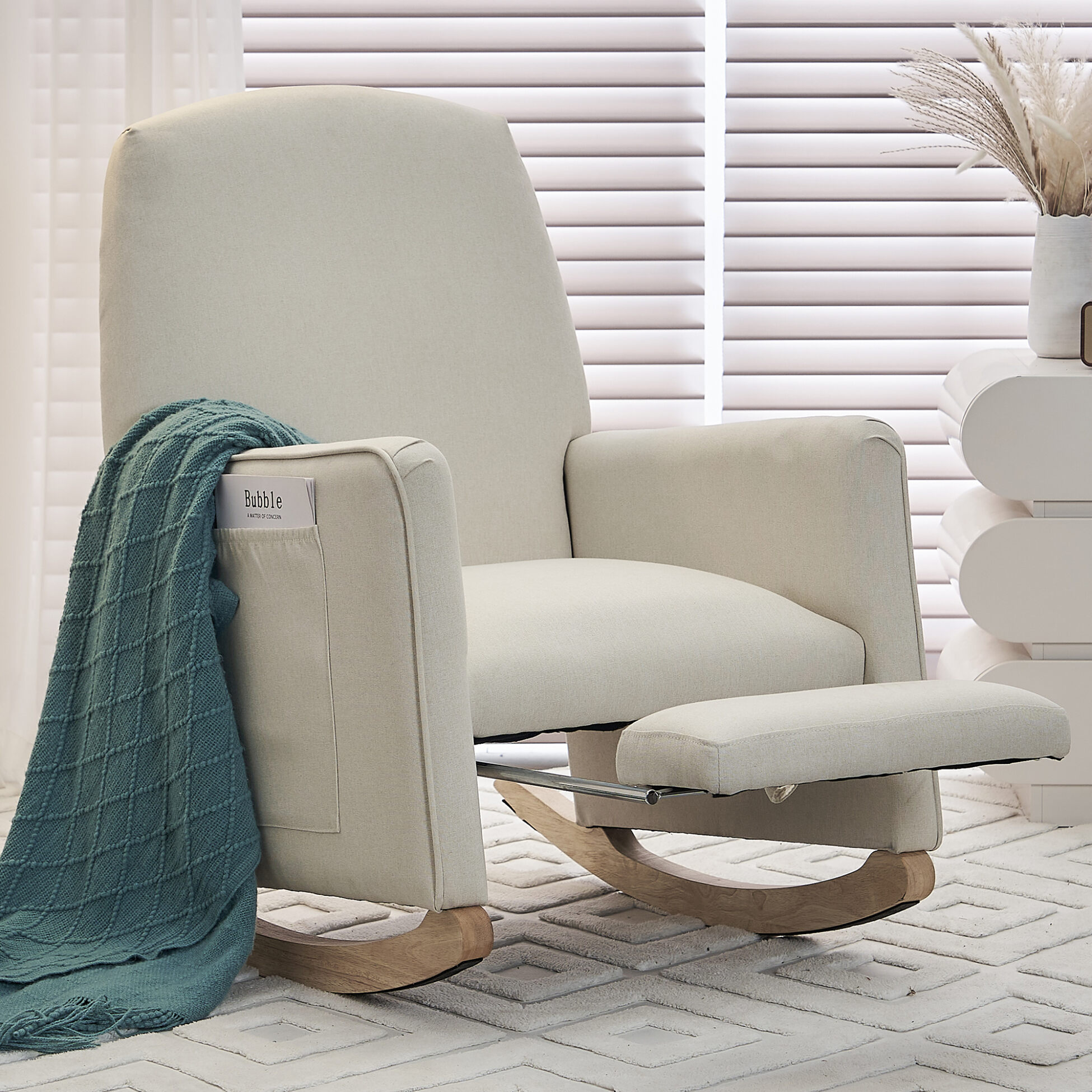 Cotton Linen Rocking Chair with Pull Out Footrest, Side Pockets and Non-slip Mats Legs for Living Room, Bedroom, Nursery, Balcony, Beige