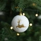 thumbnail image 1 of 6 Adornos Navideños de Terciopelo Blanco con Estampado de Renos, Bolas de Plástico Irrompibles de 5,8 Cm para Colgar En El Árbol de Navidad y Decorar El Invierno | Decoraciones Festivas para El Hogar, 1 of 6