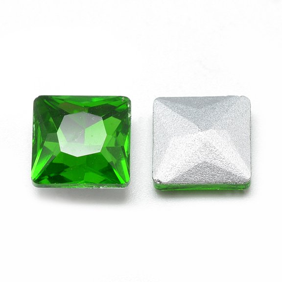 Pointed Back Glass Rhinestone Cabochons Back Plated Faceted Square Green 8x8x3.5mm