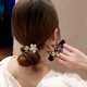 thumbnail image 3 of Coletero con forma de flor y diamantes de imitación para el pelo de mujer (color: 01), 3 of 3