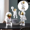 thumbnail image 3 of Figura de resina de astronauta creativo para decoración de habitación de hotel o guardería. victoria, 3 of 9