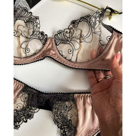 French Sexy Lace Lingerie Women s Ultra-Thin See-through Big Chest Show Sexy Temptation Bra Set