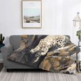thumbnail image 2 of Balery Graceful Snow Leopard Manta de Franela con Dibujo, Lujo Ultra Suave y Cálido, Antipelusa y Resistente a las Arrugas para Cama, Sofá, Camping -40"x30", 2 of 6