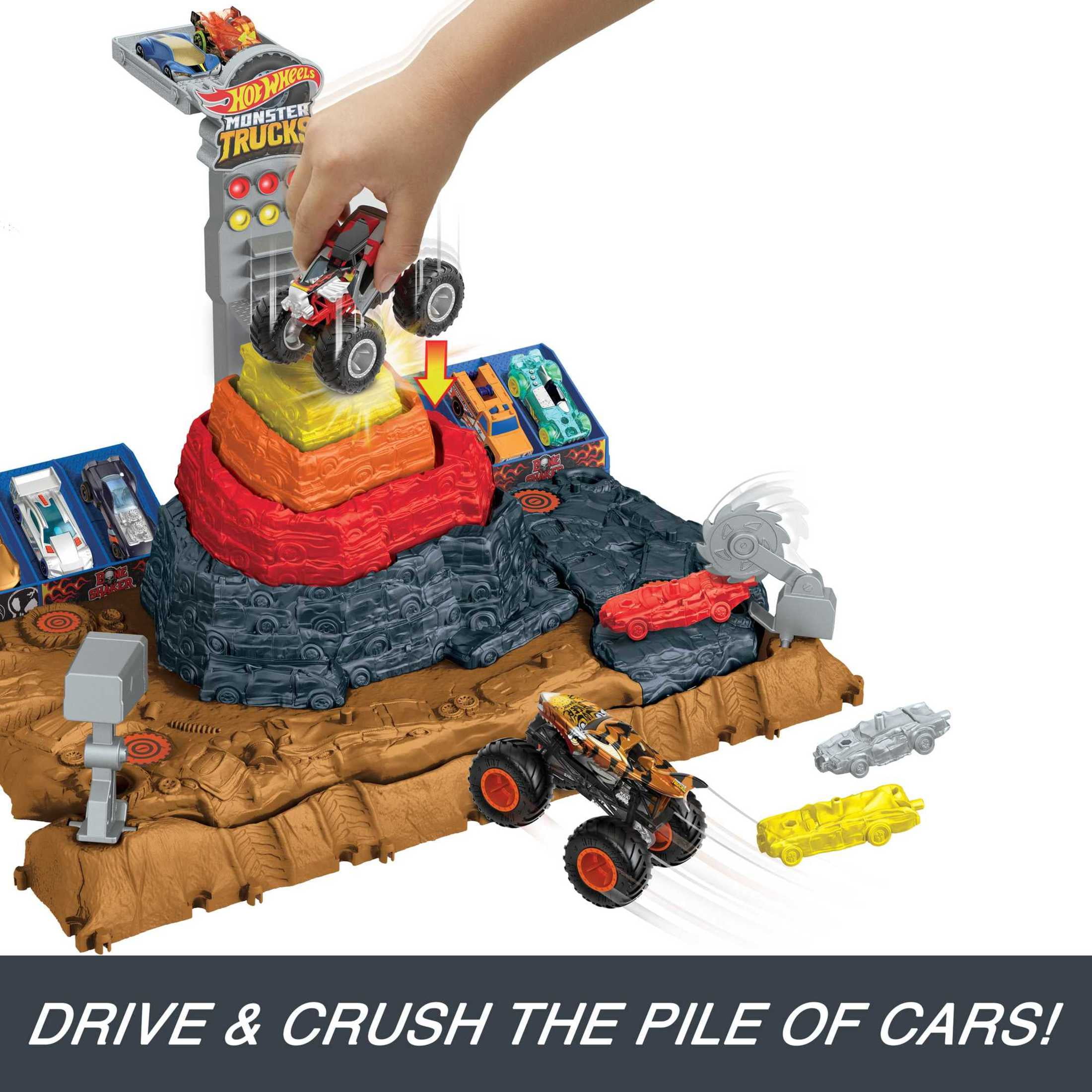 Hot Wheels Monster Trucks Bone Shaker Ultimate Crush Yard Playset, 1 Toy Truck & 3 Crushable Cars