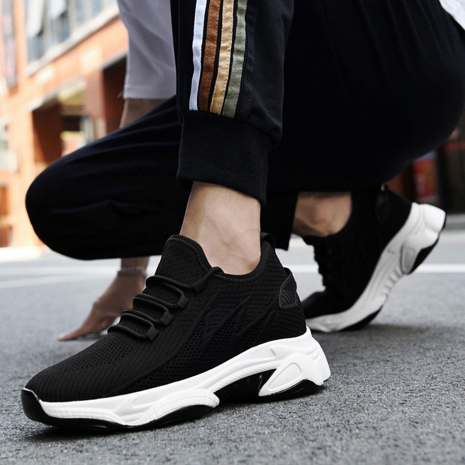Men's Sneakers Outdoor Hiking Shoes High Top Breathable for Autumn and Winter Comfortable Athletic Footwear