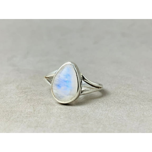 Heaven Crafts Rainbow Moonstone Ring 925 Solid Silver Dailwear Boho Minimalist Charm Ring For Women
