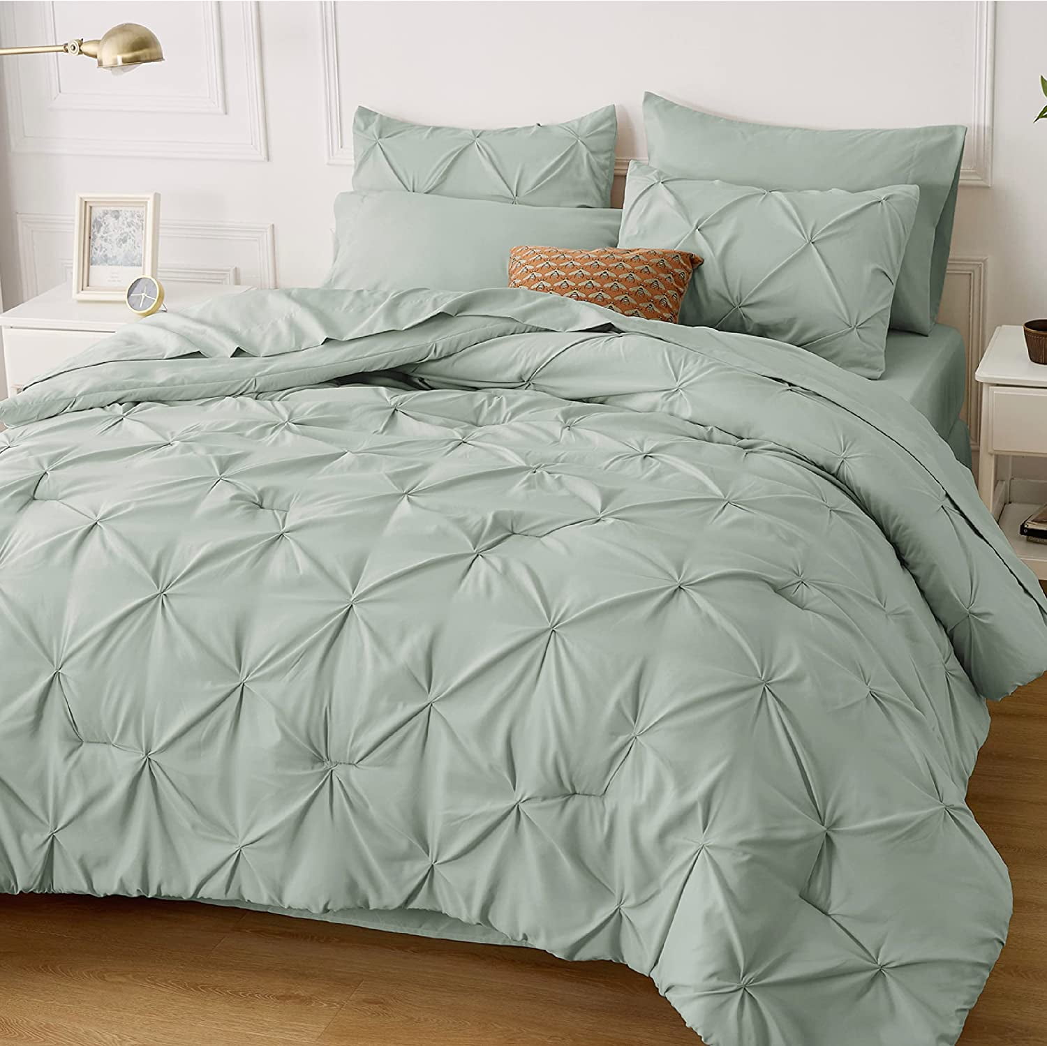 Green Comforter Set Queen Bed in a Bag Queen 7 Pieces, Pintuck