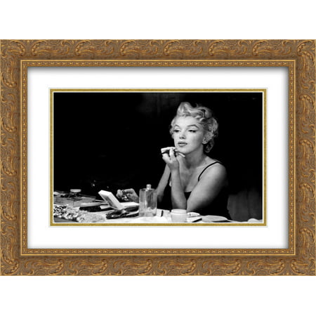 FrameToWall - Marilyn Monroe, Backstage 24x20 Double Matted Gold Ornate Framed Movie Star Poster Art
