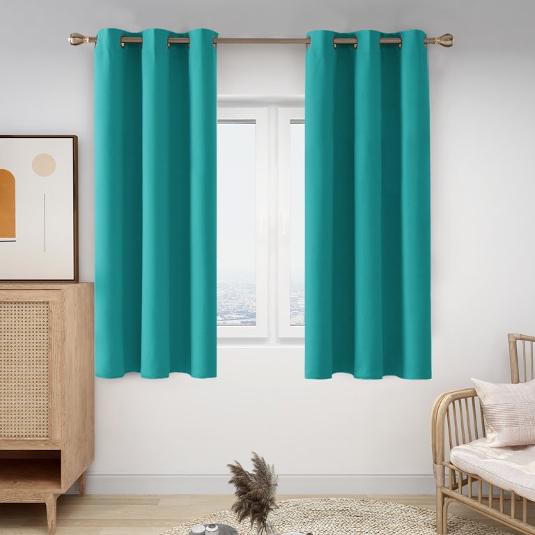 Deconovo Room Darkening Grommet Thermal Insulated Curtains for