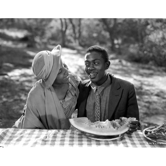 Willie Best having a picnic with a woman Photo Print (8 x 10)