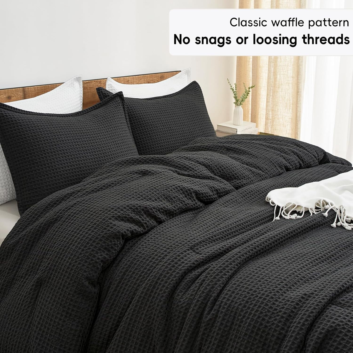 PHF 3-Piece Waffle Weave Comforter Set Queen Size, Lightweight Comfy Bedding Set for All Season, Ultra Soft Textured 1 Comforter with 2 Pillow Shams, Black