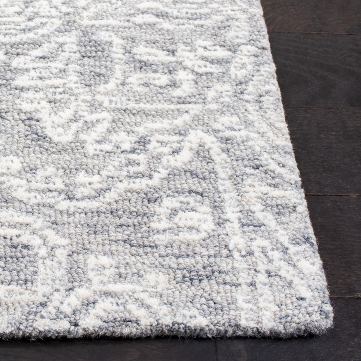 SAFAVIEH Metro Alaois Medallion Area Rug, Grey/Ivory, 8' x 10'