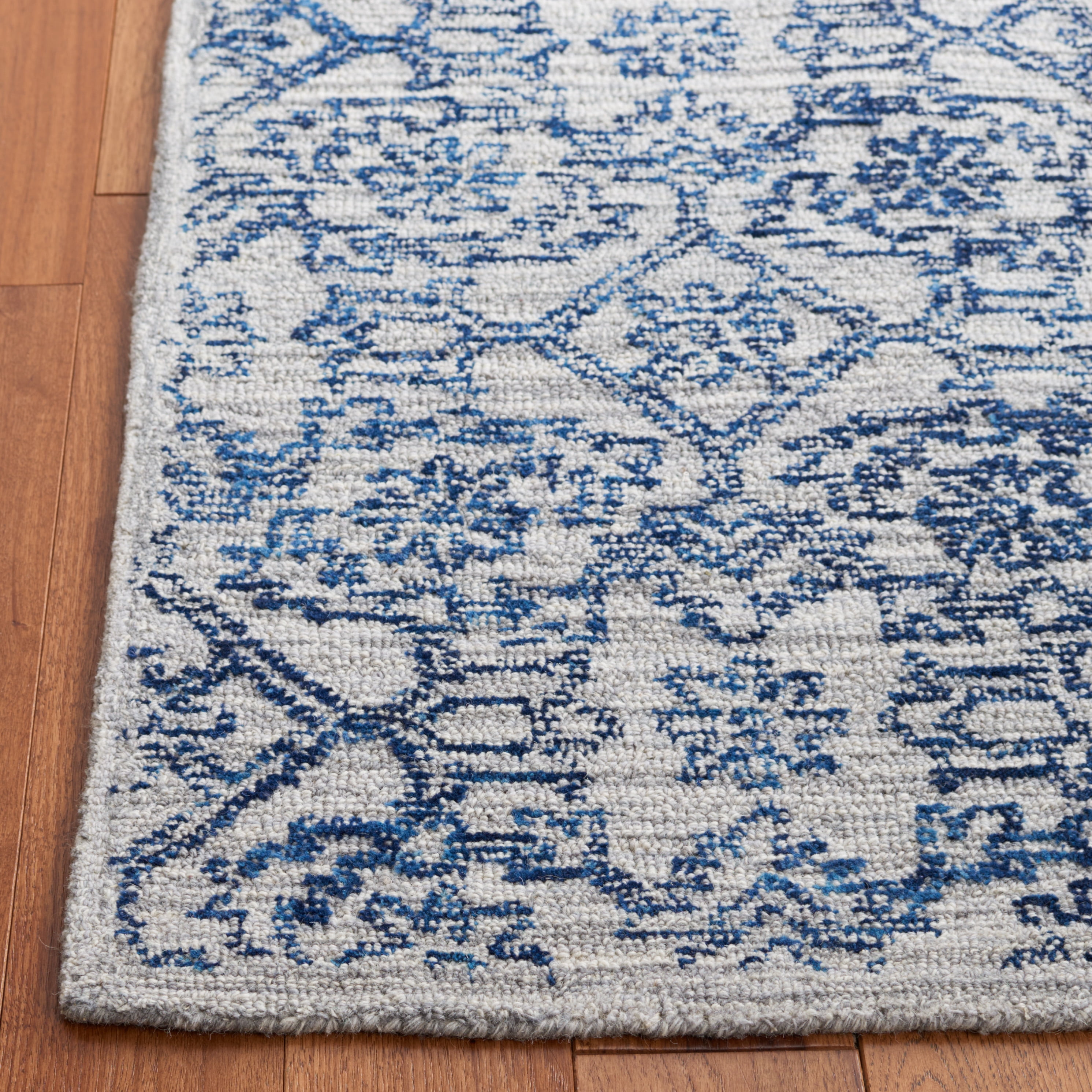SAFAVIEH Micro-Loop Emory Medallion Runner Rug, Blue, 2'3" x 9'