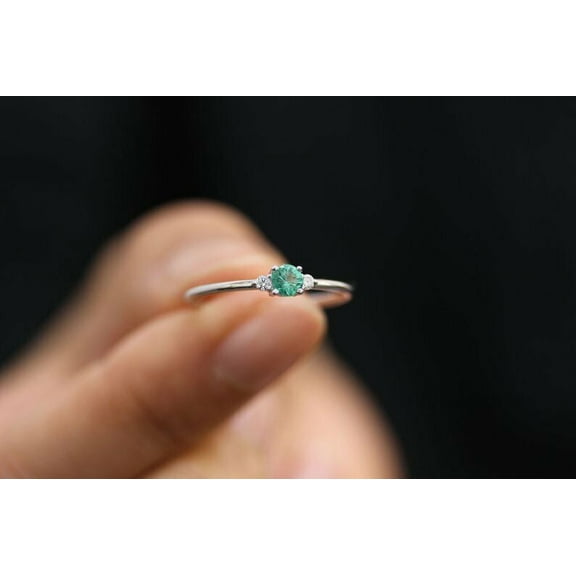 HeartsAndYou 0.4ct Natural Emerald Diamond Ring Minimalist Trilogy 14k SOLID White Gold