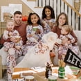 thumbnail image 2 of Conjunto de pijama navideño familiar de algodón orgánico Burt's Bees Baby, 2 of 5