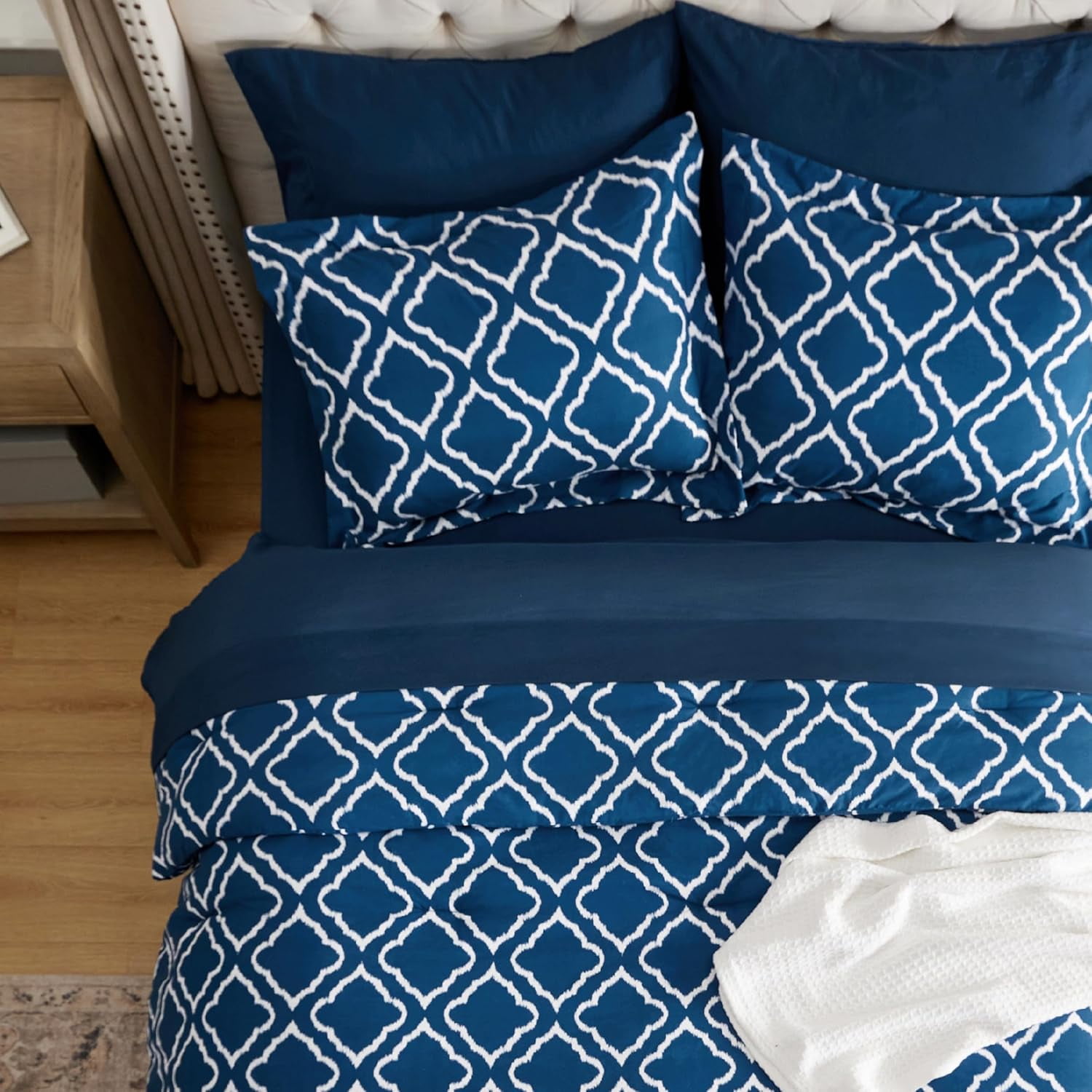 Queen Comforter Set 7 Pieces - Navy Blue Quatrefoil Comforters Queen Size, Lightweight Bedding Sets for All Season, Bed in a Bag with Comforters, Sheets, Pillowcases & Shams