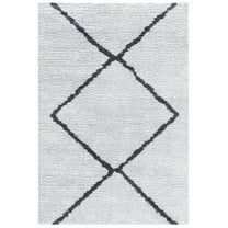 SAFAVIEH August Ravenna Diamond Shag Area Rug, Beige/Charcoal, 5'5" x 7'7"