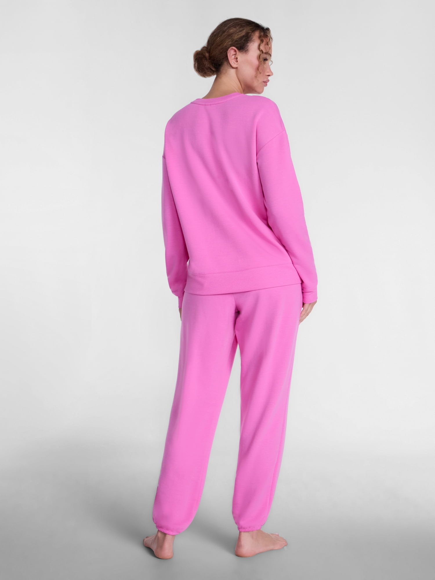 Joyspun Women's Fleece Lounge Sleep Top and Joggers, 2-Piece Pajama Set, Sizes XS-3X