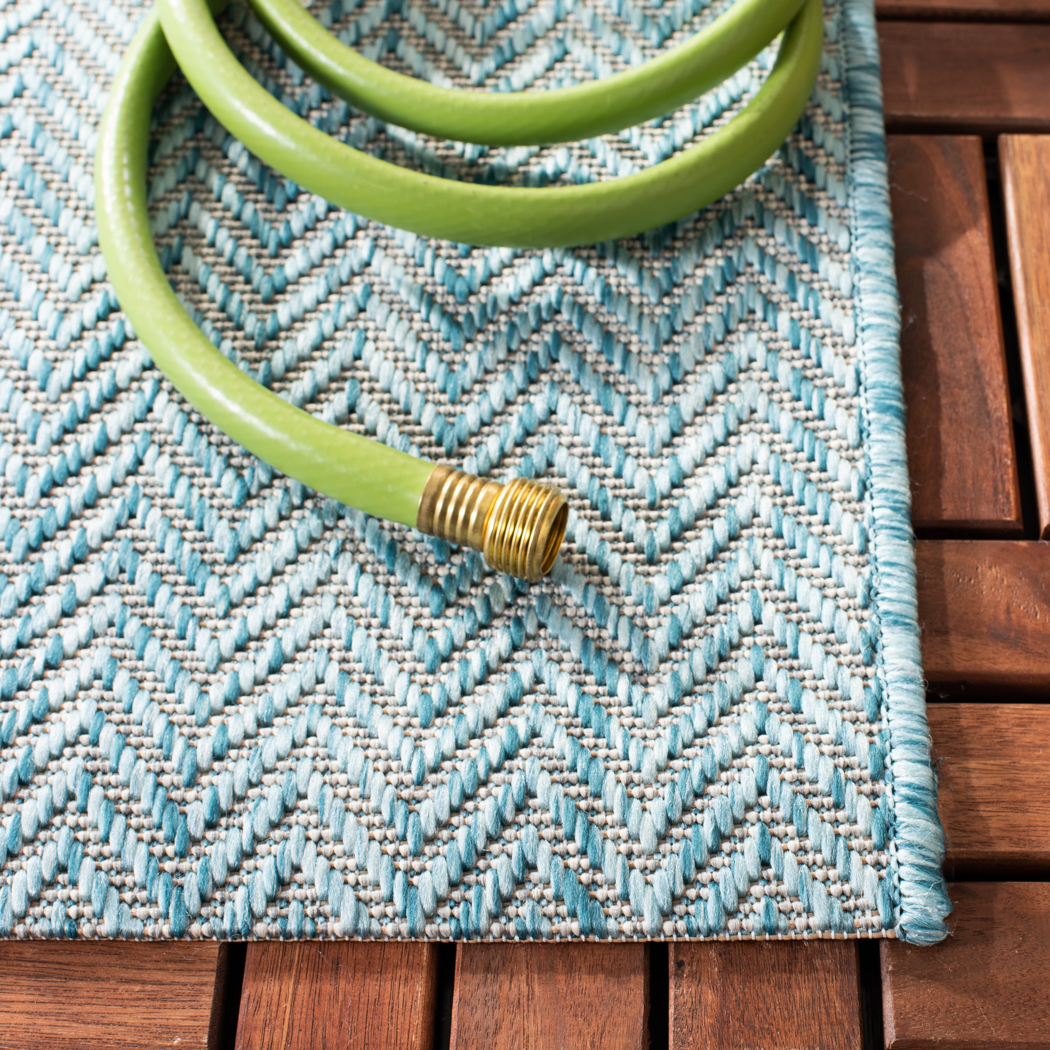SAFAVIEH Courtyard Blazhe Chevron Indoor/Outdoor Runner Rug, Aqua/Grey, 2'3" x 22'
