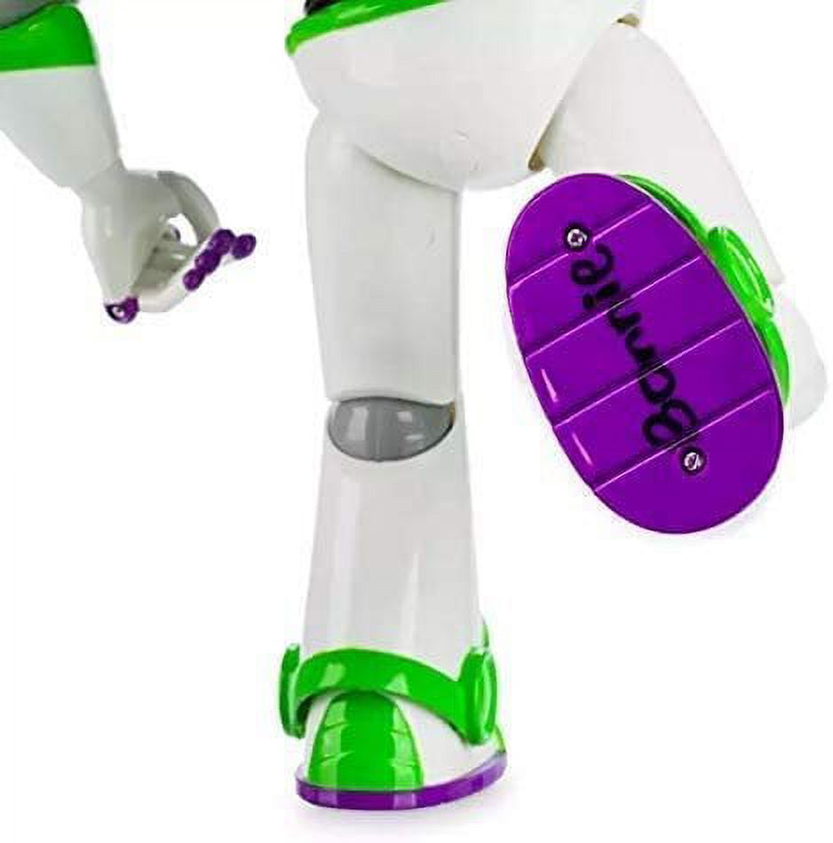Toy Story 3 Buzz Lightyear Ultimate Talking Action Figure - image 4 of 7