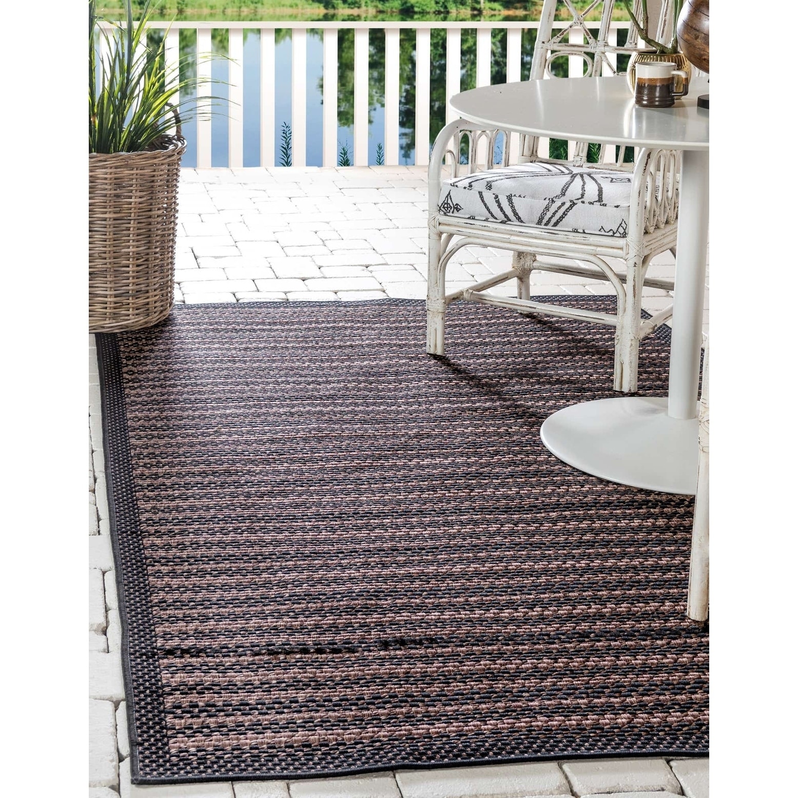 Unique Loom Checkered Outdoor Modern Geometric Area Rug or Runner