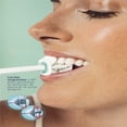 thumbnail image 2 of Cepillo dental doble cara Balene Cerdas Medias Aguamarina, 2 of 5