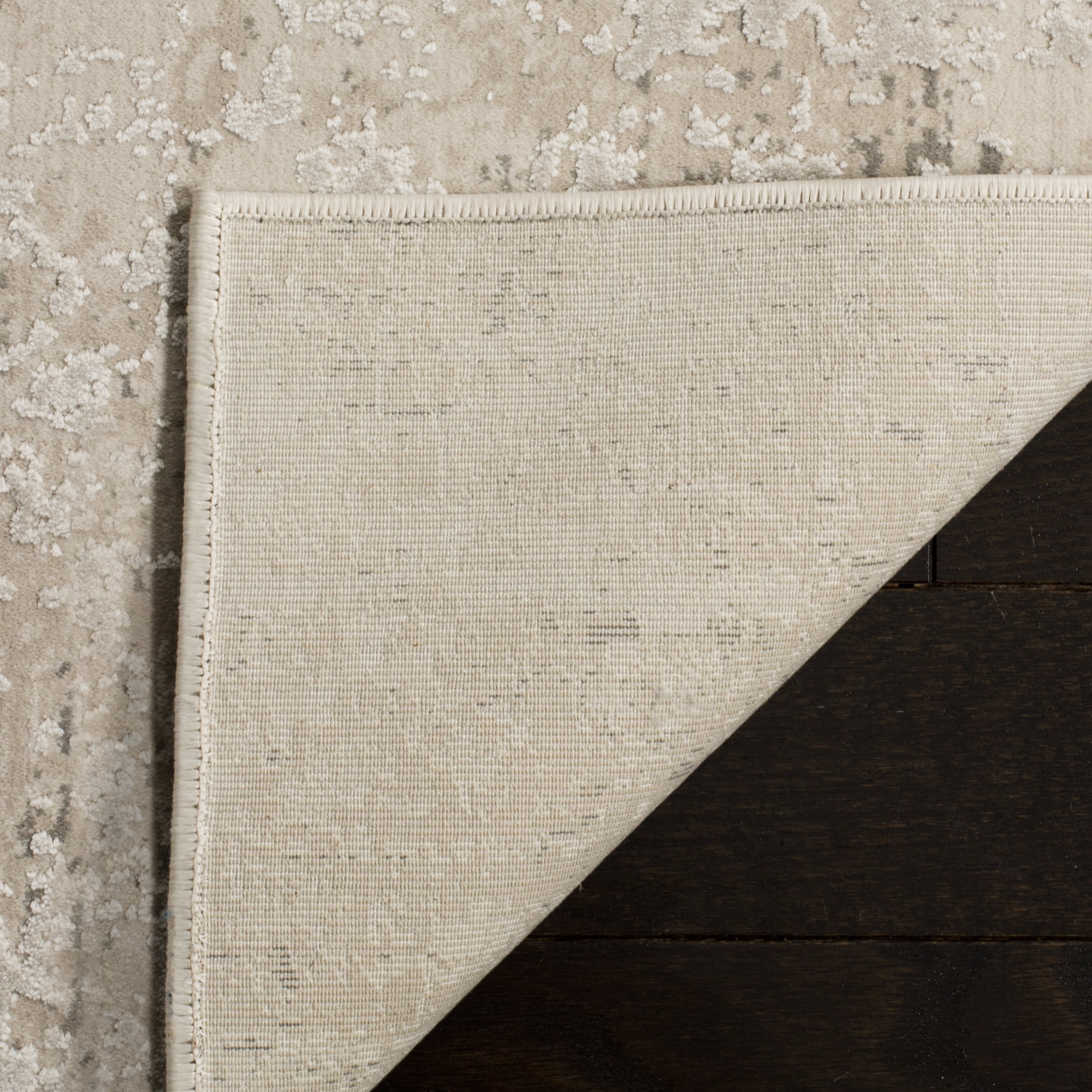 SAFAVIEH Princeton Collection PRN716C Beige / Cream Rug