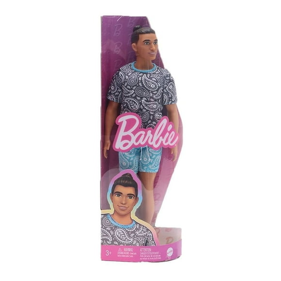 Figura Ken Barbie Con Playera y Short Estampados