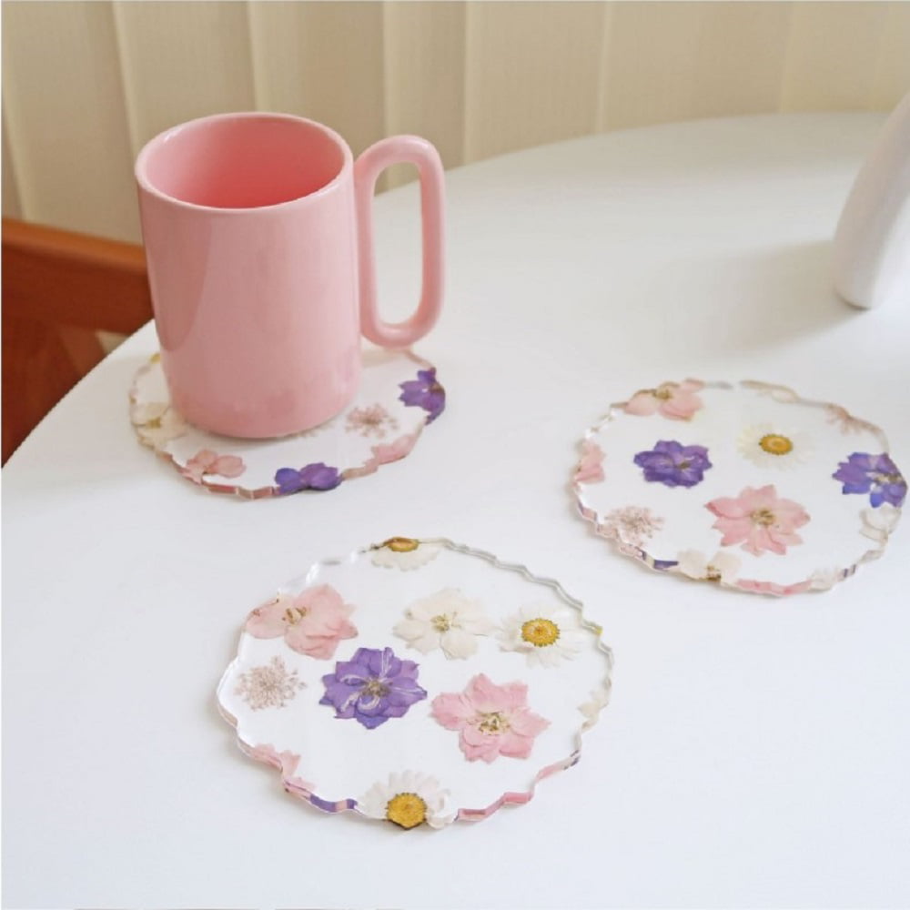 Cool Color-Changing Resin Decorative Coaster with Floral and Feminine Design