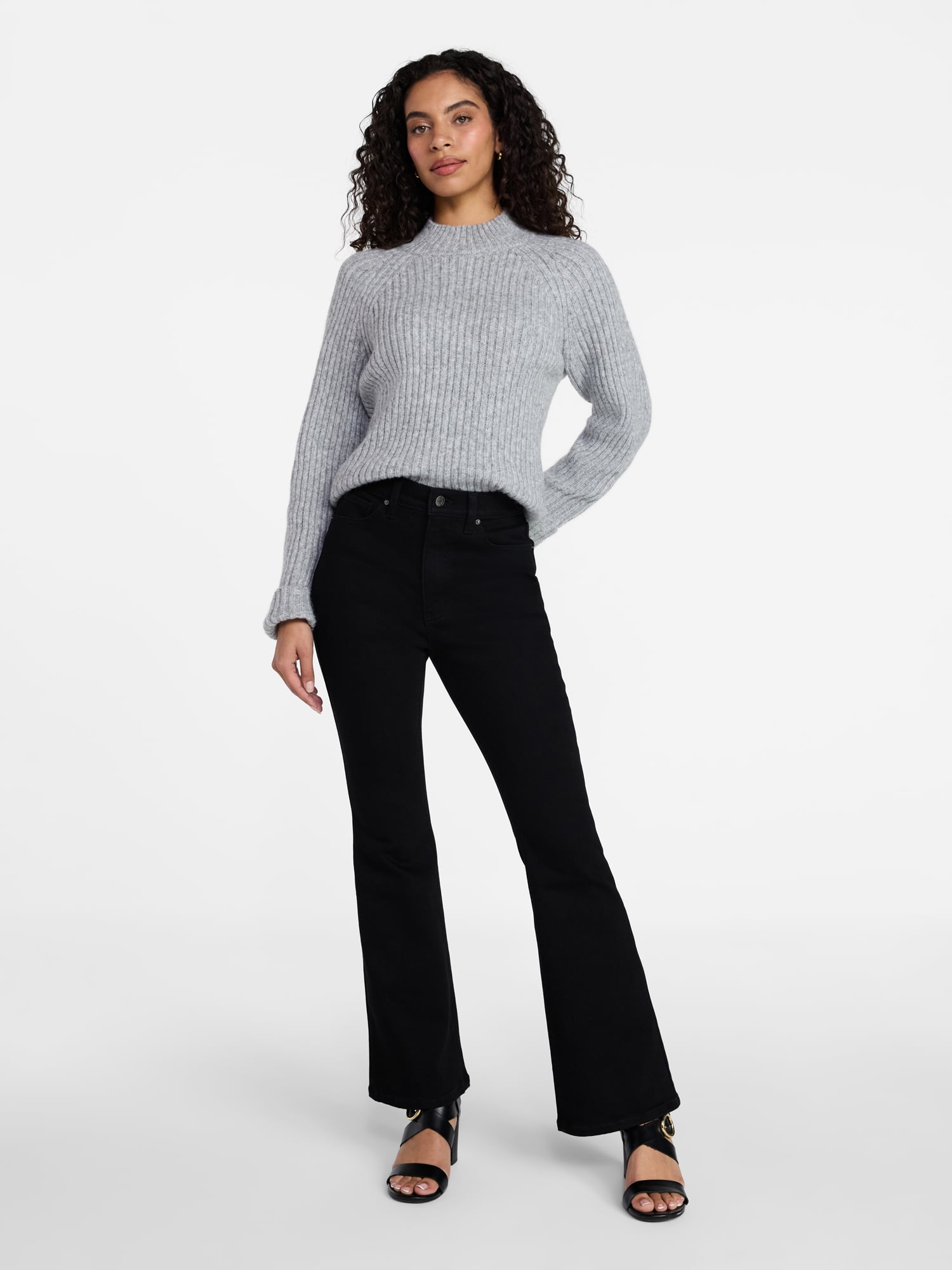 Time and Tru Women's and Women's Plus High Rise Flare Jeans, 31" Inseam Regular, Sizes 0-22