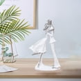 thumbnail image 4 of Escultura Familiar Moderna de Resina, Figurita de Escritorio para Padres Y , Estatuas de Exhibición para El Hogar, Decoración de Centro de Mesa, Los 20x9x32cm Macarena Escultura familiar, 4 of 8