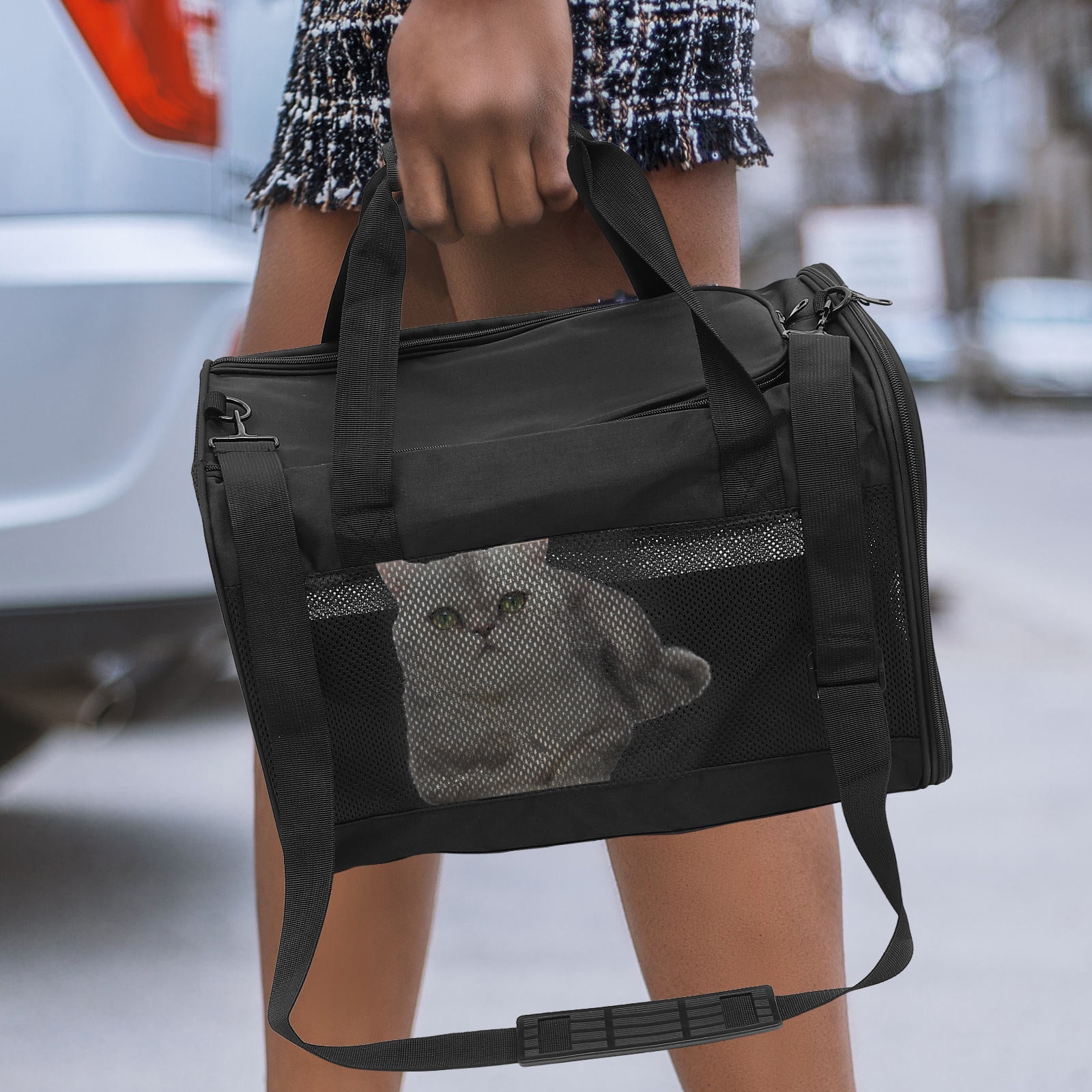OULII Portable Breathable Black Pet Carrier for Outdoor Use Lightweight and Comfortable 1 Piece