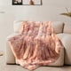 thumbnail image 4 of Manta Decorativa Suave para Sofá, Cálida y Acogedora Manta de Franela de Terciopelo para Todas Las Estaciones, Ligera y Cómoda para Sofá Cama., 4 of 6