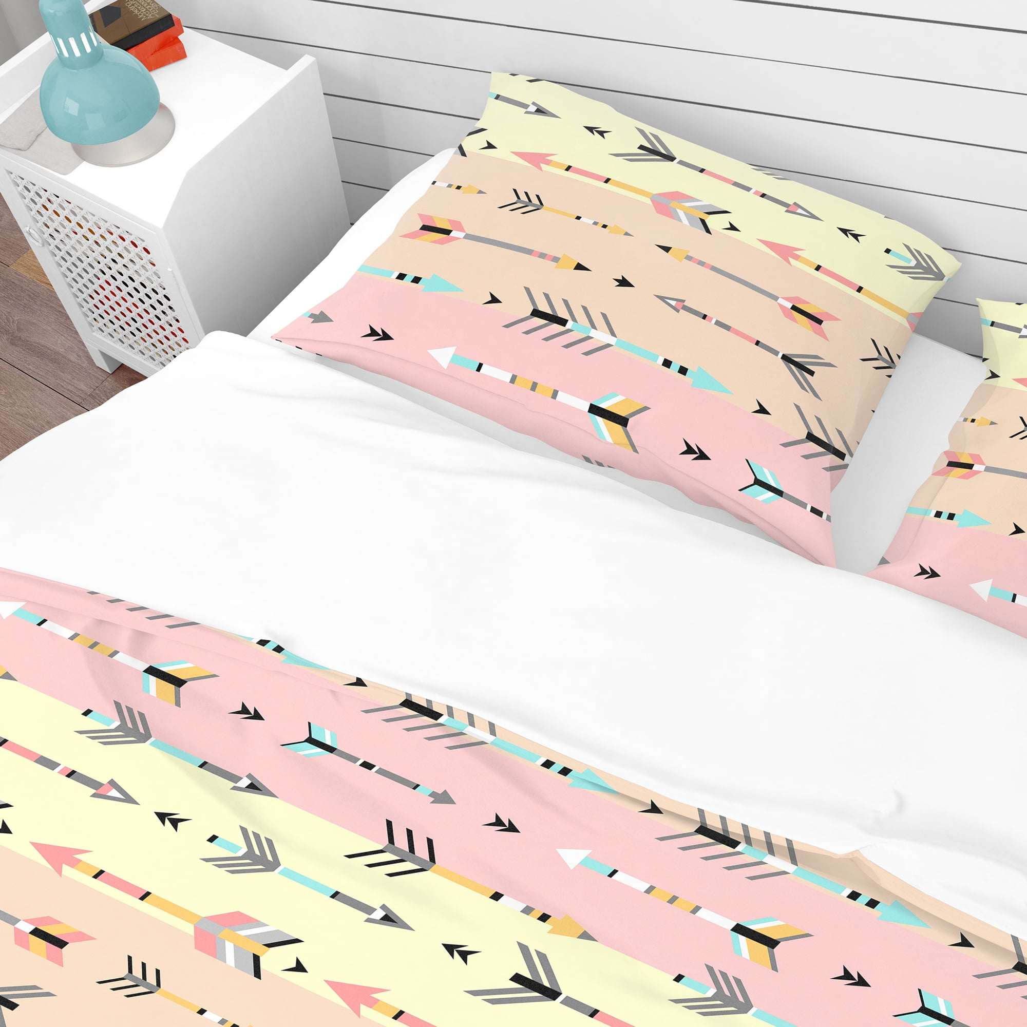 Designart 'Tribal Arrows Boho Pattern' Southwestern Duvet Cover Set