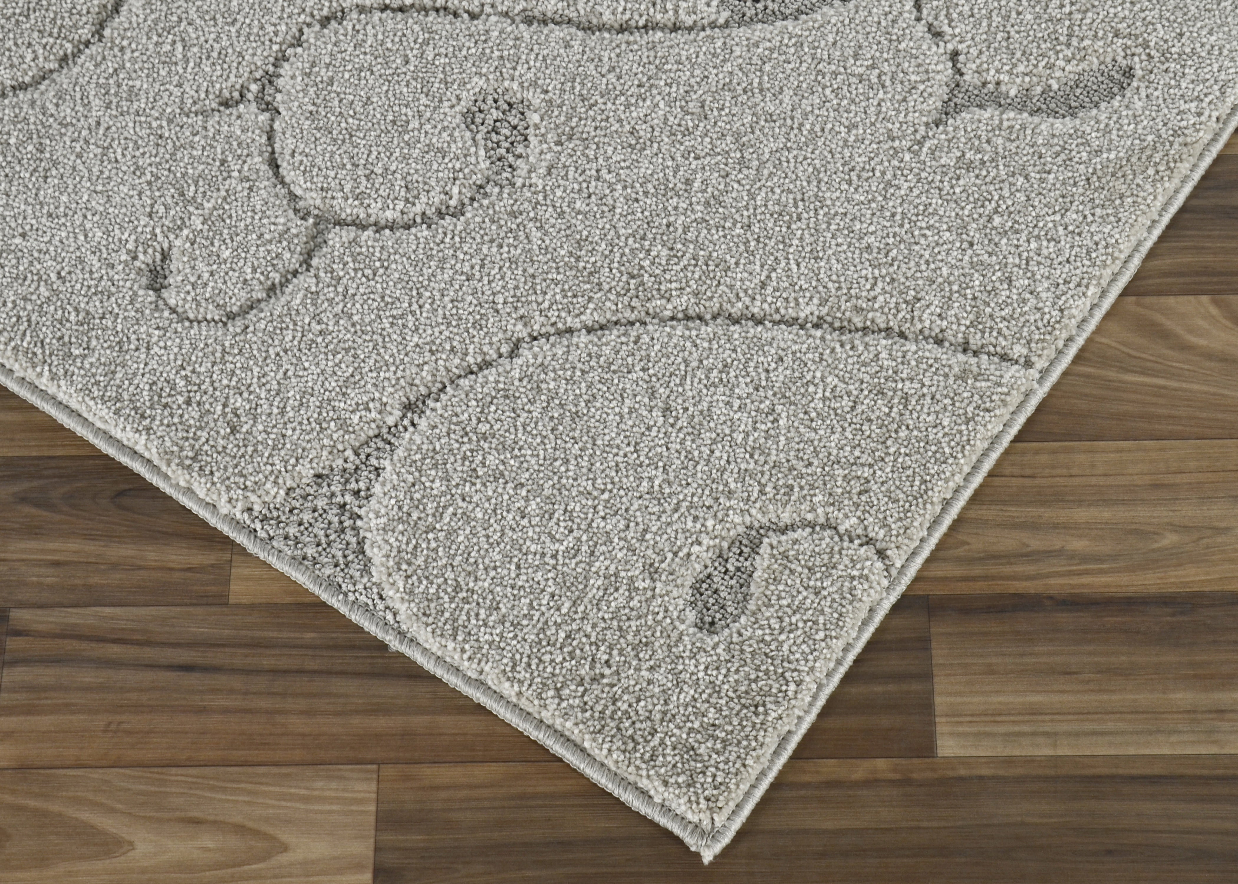 Garland Rugs Soft Touch Inscription Polypropylene Iceberg Silver Floral Indoor Area Rug, 24" x 40"