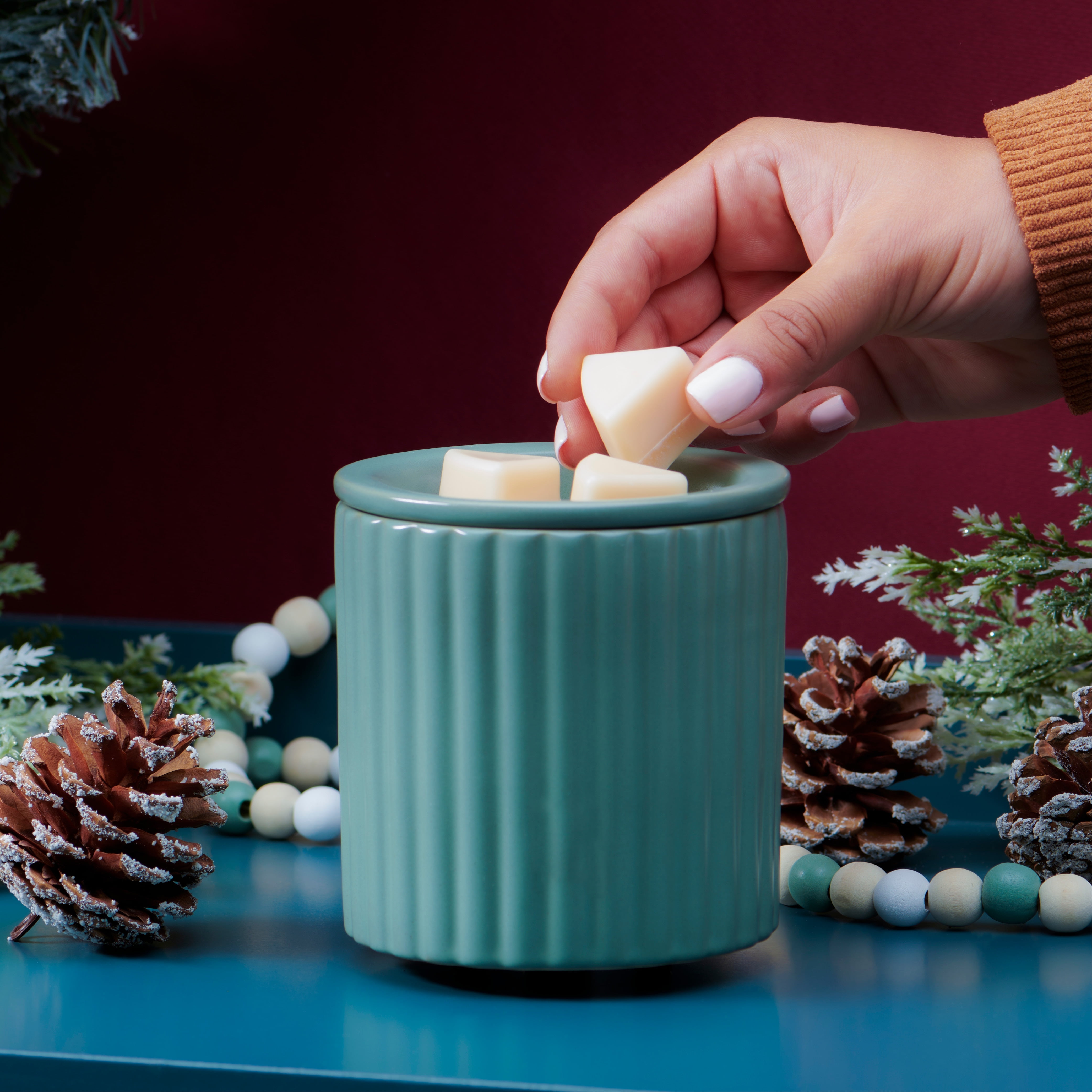 Goose Creek Jingle Bells Scented Wax Melt, 2.1oz.