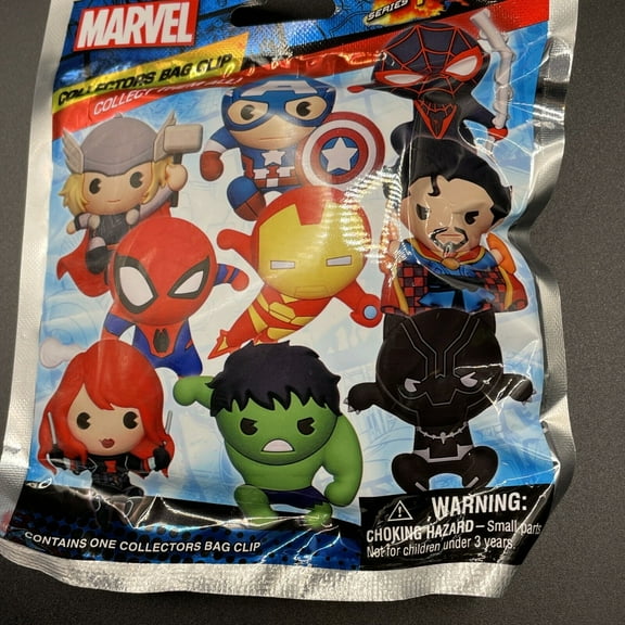 Marvel Collectors Blind Pick  Bag Clip Series 10 Ages 4 