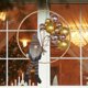 thumbnail image 4 of Lindo colgante de ventana navideño con bola, artesanía ligera para decoración del hogar de vacaciones, 4 of 7