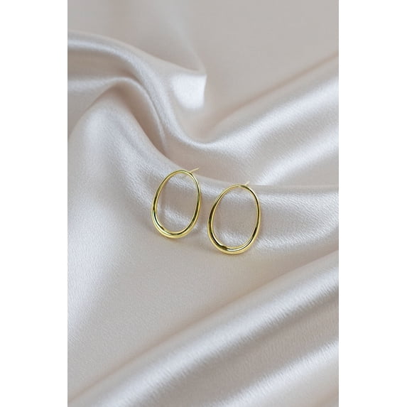 Audrey Post Earrings