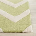 thumbnail image 3 of Safavieh Cambridge 5' X 8' Hand Tufted Wool Rug in Green and Ivory, 3 of 10