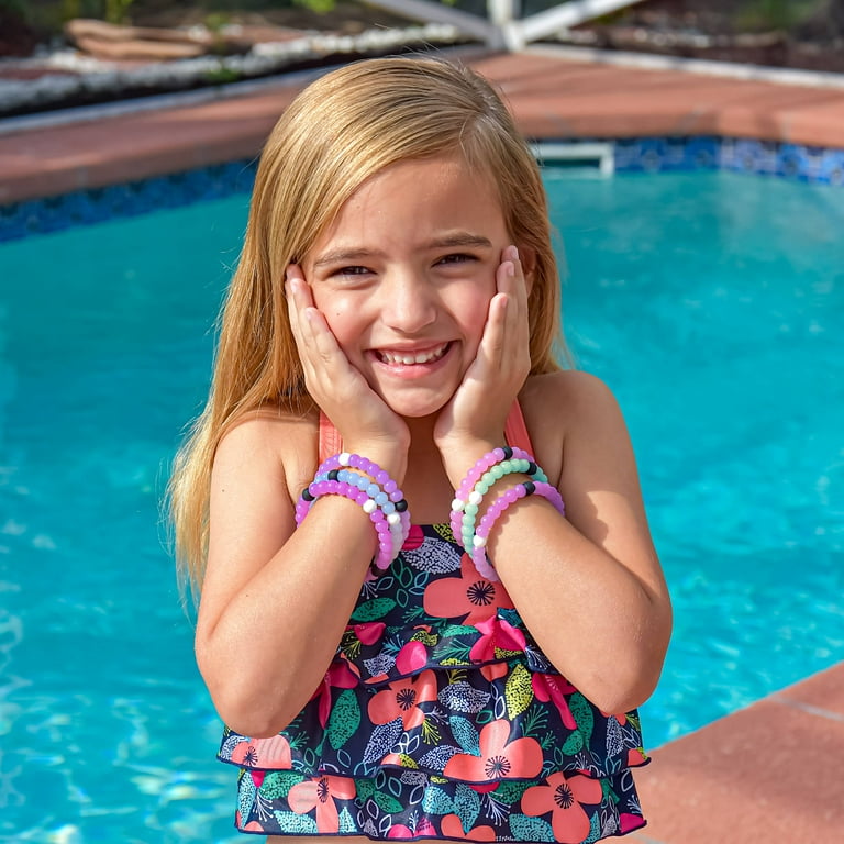 Little girl hotsell plastic bracelets