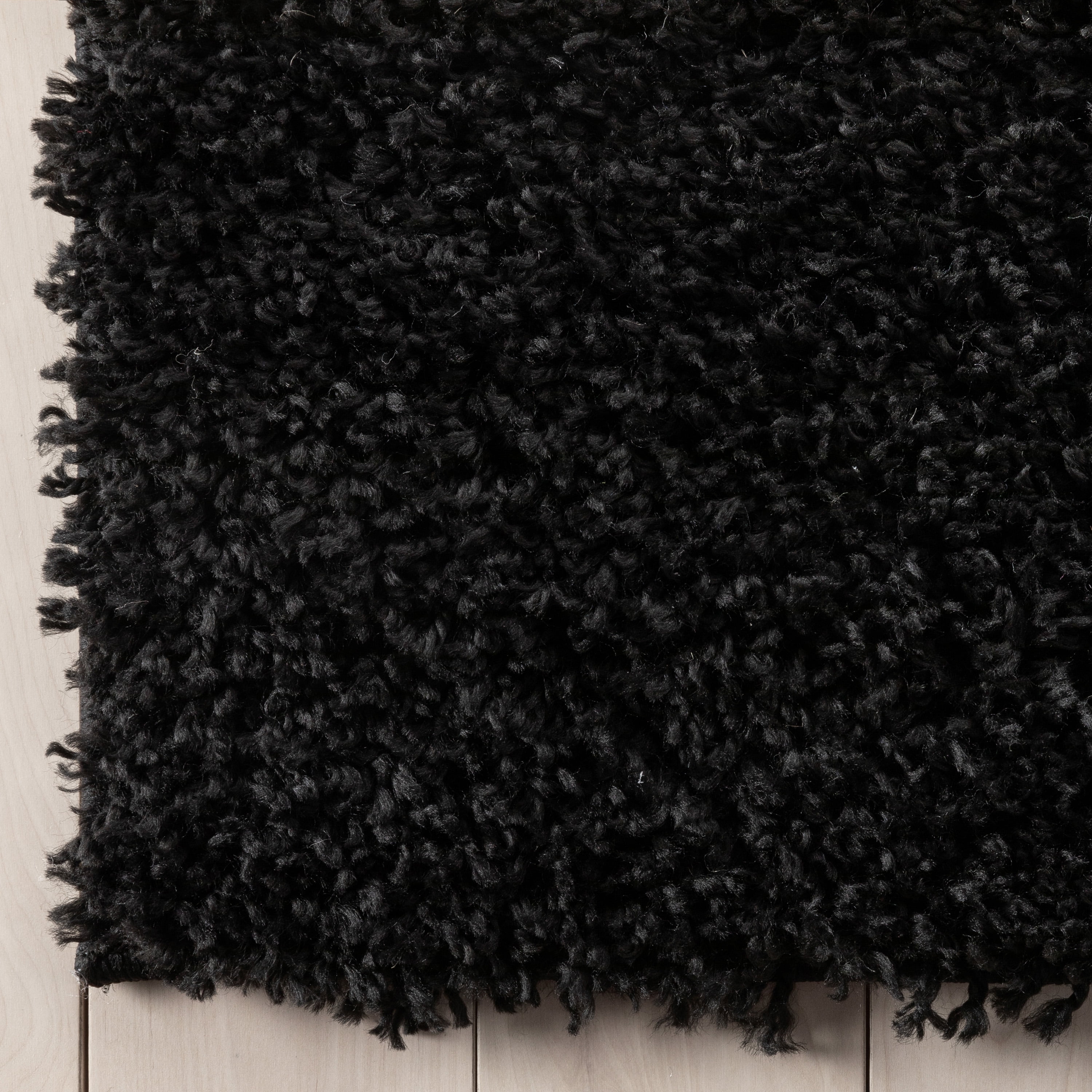 Well Woven Elle Basics Emerson Modern Textured Black 3'11" x 5'3" Area Rug