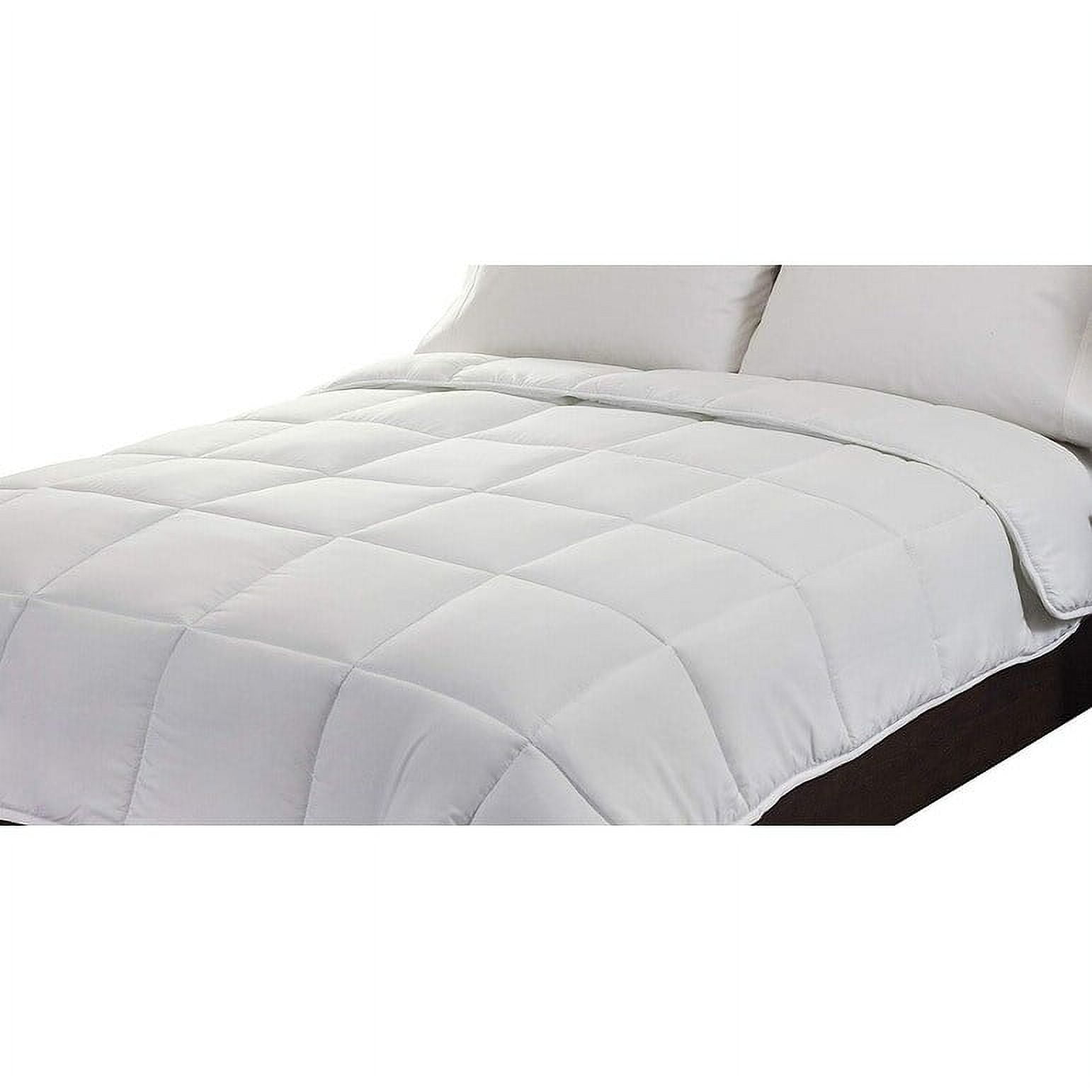 Mastertex COMINHKR092077 Down Alternative Quilted Comforter Super Soft & Lightweight - Machine Washable - All Season Comforter Queen Size – White