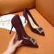 thumbnail image 4 of 2022 Primavera Nuevos Zapatos de Tacón Alto para Mujer Bombas de Gamuza para Oficina para Dama Bombas Sexys Zapatos de Tacón Cuadrado Poco Profundo con Hebilla de Diamantes de Imitación, 4 of 5
