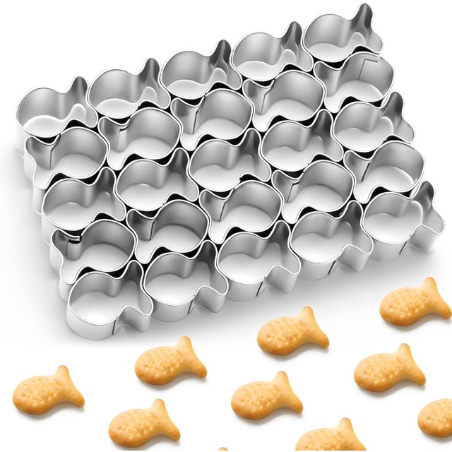 Cortador de galletas de acero inoxidable con forma de pez dorado, mini cortador de galletas de plástico con forma de pez para pequeñas delicias, alimentos con forma de pez y galletas.