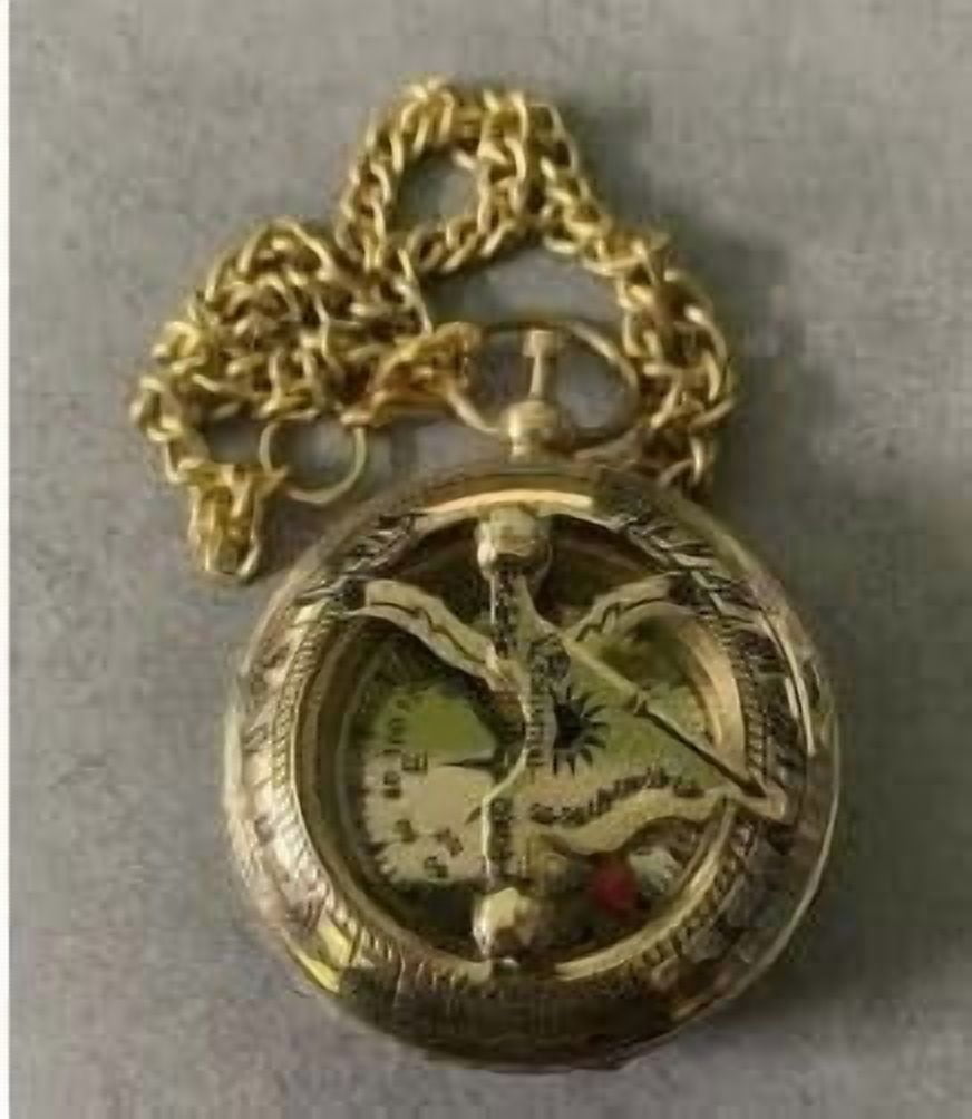 Maritime treasures Vintage Style Brass Pocket Compass with Chain Antique Finish Nautical Compass for Hiking,Camping, Travel & Decorative Gift