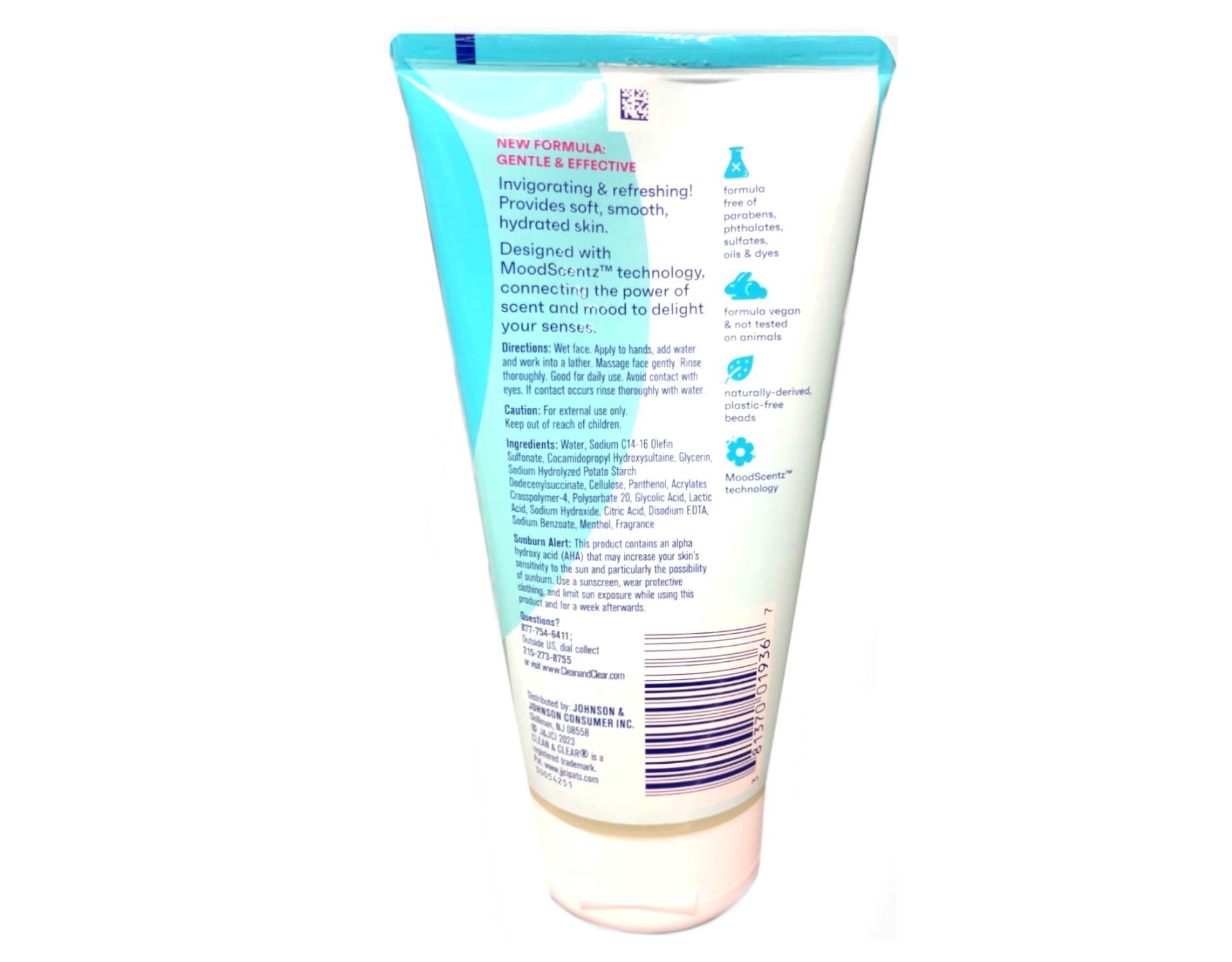 CLEAN & CLEAR Deep Action Exfoliating Scrub Oil-Free 5 oz (Pack of 3)