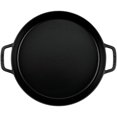 thumbnail image 4 of Sartén de hierro fundido STAUB de 33 cm con doble asa, negro mate, 4 of 4