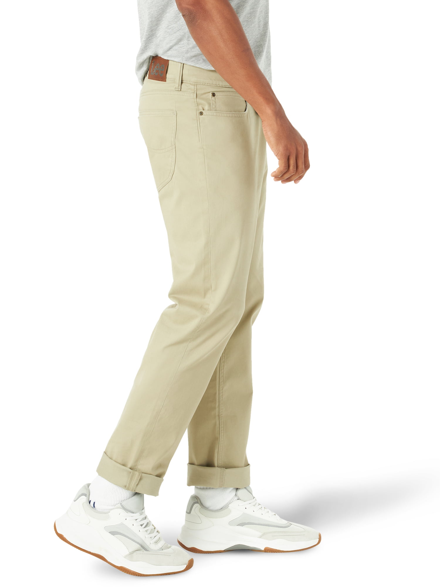 Lee Men's Extreme Motion Straight Fit 5 Pocket Pant