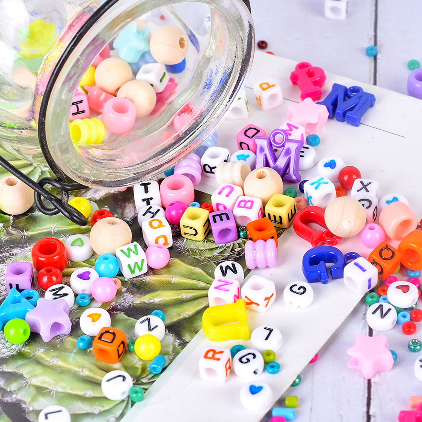 Jewelry Making Kits,4655 PCS Jewelry Making Supplies Kits Includes Jewelry Beads,Embroidery Floss,Jewelry Making Tools,Earrings Charms,Findings,Scissor for Beginners,Women,Girls,Teens,Kids